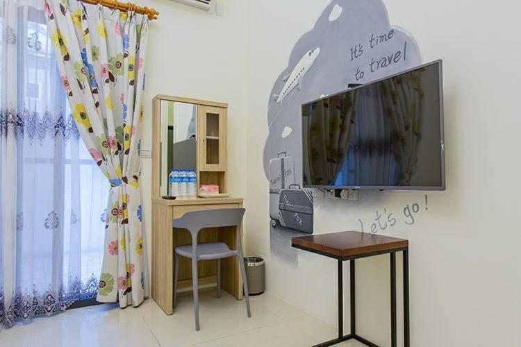 花蓮前站-艾莉小屋電梯民宿 Hualien Eksteriør bilde